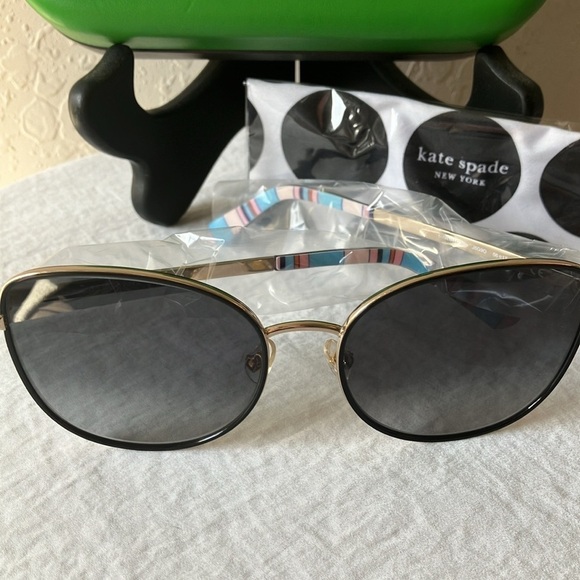 Kate Spade: Maryam Gold Tone Wire Frame sunglasses- Gray Gradient main image 10